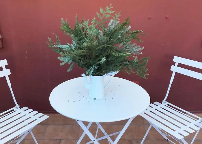 Lar Atlantica Hostel