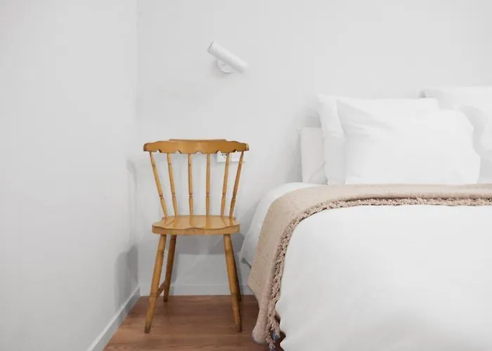 Lar Atlantica Hostel *